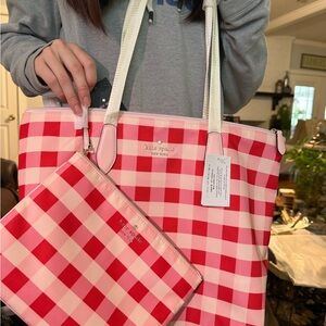 chelsea gingham check printed
KG563
 check red pink multi (650) NWT WITH POUCH